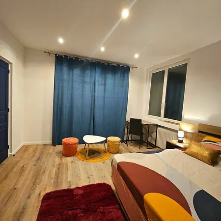 Maison Spacieuse Jardin Transat - Parking Gratuit Bed & Breakfast Saint-Michel (Charente)