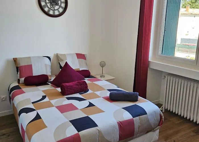 Maison Spacieuse Jardin Transat - Parking Gratuit * Saint-Michel (Charente)